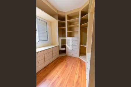 Apartamento à venda com 85m², 3 quartos e 3 vagasCloset da suíte