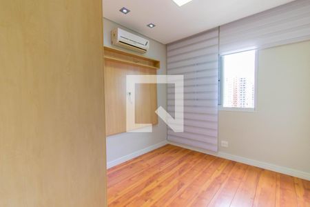Apartamento à venda com 85m², 3 quartos e 3 vagasQuarto 2