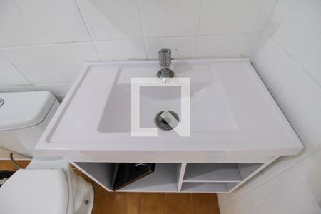 Apartamento para alugar com 48m², 2 quartos e 1 vaga Apartamento para alugar com 48m², 2 quartos e 1 vagaBanheiro