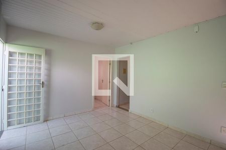 Sala de casa para alugar com 4 quartos, 100m² em Setor Aeroporto, Goiânia