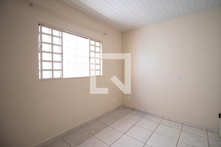 Quarto 1 de casa para alugar com 4 quartos, 100m² em Setor Aeroporto, Goiânia