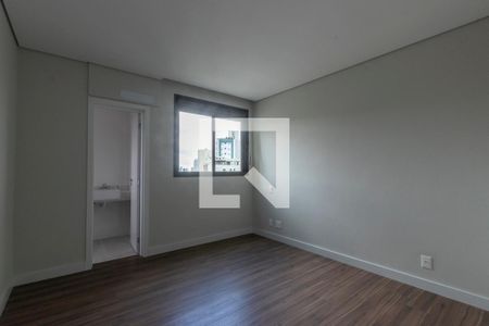 Apartamento à venda com 169m², 3 quartos e 2 vagasQuarto Suíte