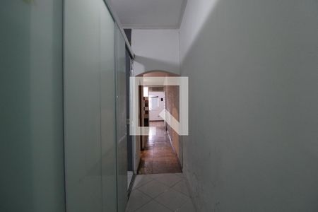 Corredor de casa para alugar com 2 quartos, 90m² em Jardim Santa Cruz (campo Grande), São Paulo