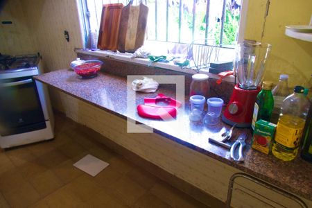 Casa para alugar com 230m², 4 quartos e 2 vagas Casa para alugar com 230m², 4 quartos e 2 vagasCopa / Cozinha