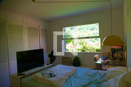 Casa para alugar com 230m², 4 quartos e 2 vagas Casa para alugar com 230m², 4 quartos e 2 vagasSuíte