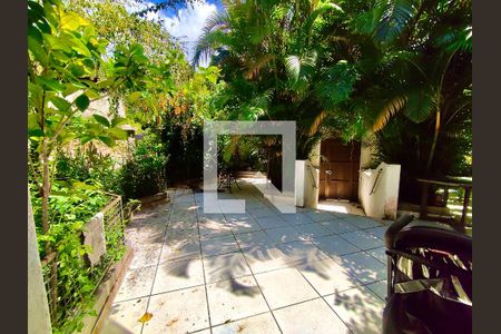 Casa para alugar com 230m², 4 quartos e 2 vagas Casa para alugar com 230m², 4 quartos e 2 vagasJardim