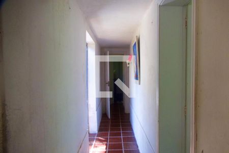 Casa para alugar com 230m², 4 quartos e 2 vagas Casa para alugar com 230m², 4 quartos e 2 vagasCorredor