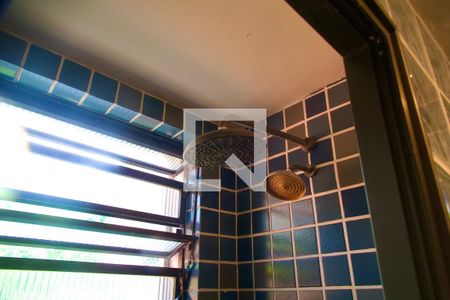 Casa para alugar com 230m², 4 quartos e 2 vagas Casa para alugar com 230m², 4 quartos e 2 vagasBanheiro social