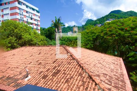 Casa para alugar com 230m², 4 quartos e 2 vagas Casa para alugar com 230m², 4 quartos e 2 vagasQuarto vista