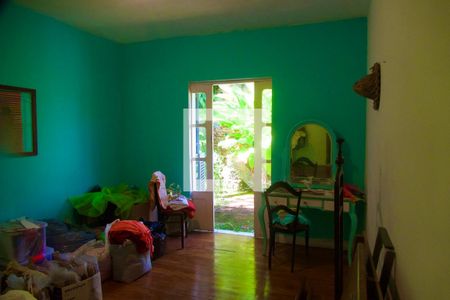 Casa para alugar com 230m², 4 quartos e 2 vagas Casa para alugar com 230m², 4 quartos e 2 vagasSuíte