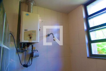 Casa para alugar com 230m², 4 quartos e 2 vagas Casa para alugar com 230m², 4 quartos e 2 vagasSuíte banheiro