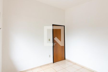 Casa para alugar com 100m², 2 quartos e 2 vagas Casa para alugar com 100m², 2 quartos e 2 vagasQuarto 2