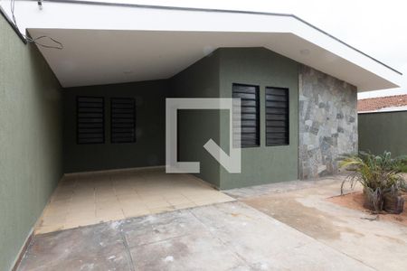 Casa para alugar com 100m², 2 quartos e 2 vagas Casa para alugar com 100m², 2 quartos e 2 vagasGaragem