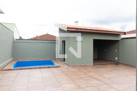 Casa para alugar com 100m², 2 quartos e 2 vagas Casa para alugar com 100m², 2 quartos e 2 vagasVista Janela Quarto 2