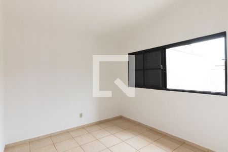Casa para alugar com 100m², 2 quartos e 2 vagas Casa para alugar com 100m², 2 quartos e 2 vagasQuarto 2