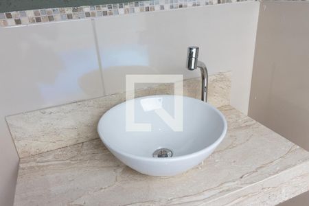 Casa para alugar com 100m², 2 quartos e 2 vagasPia