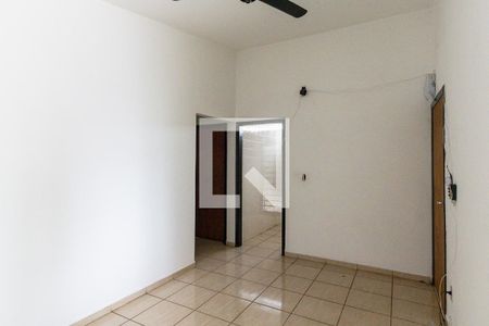 Casa para alugar com 100m², 2 quartos e 2 vagas Casa para alugar com 100m², 2 quartos e 2 vagasSala 2