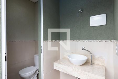 Casa para alugar com 100m², 2 quartos e 2 vagas Casa para alugar com 100m², 2 quartos e 2 vagasBanheiro Área Externa