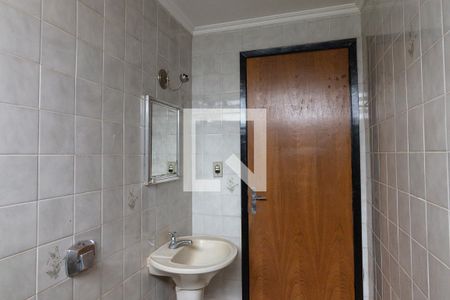 Casa para alugar com 100m², 2 quartos e 2 vagas Casa para alugar com 100m², 2 quartos e 2 vagasBanheiro