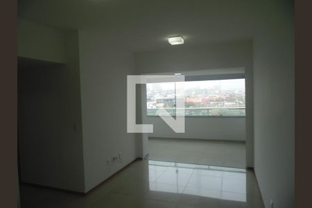 Sala  de apartamento para alugar com 2 quartos, 68m² em Armação, Salvador