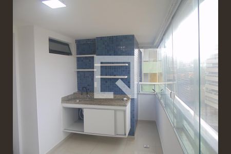 Varanda Gourmet  de apartamento para alugar com 2 quartos, 68m² em Armação, Salvador