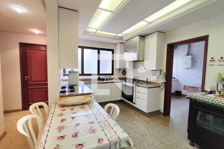 Apartamento à venda com 639m², 4 quartos e 4 vagasCozinha