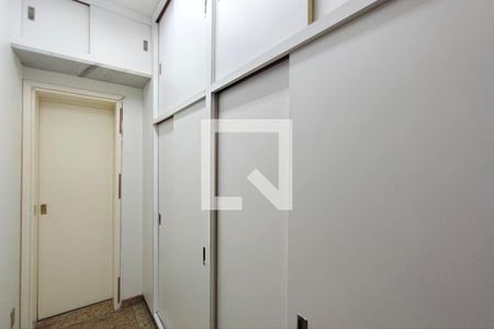 Apartamento à venda com 639m², 4 quartos e 4 vagasDespensa