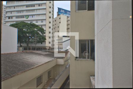 Vista da Sala de apartamento para alugar com 1 quarto, 52m² em Bosque, Campinas