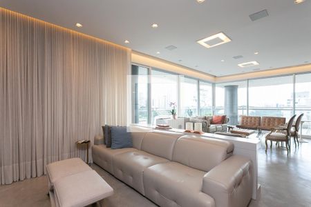 Apartamento à venda com 339m², 3 quartos e 5 vagas Apartamento à venda com 339m², 3 quartos e 5 vagasSala