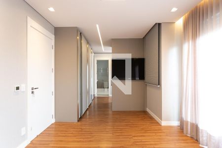 Apartamento à venda com 339m², 3 quartos e 5 vagas Apartamento à venda com 339m², 3 quartos e 5 vagasSuíte 2