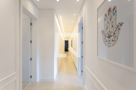 Apartamento à venda com 339m², 3 quartos e 5 vagas Apartamento à venda com 339m², 3 quartos e 5 vagasCorredor