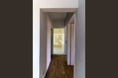 Corredor de apartamento para alugar com 2 quartos, 70m² em Jardim São Paulo, São Paulo