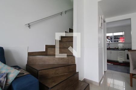 Escada de casa de condomínio à venda com 2 quartos, 70m² em Pedreira, São Paulo