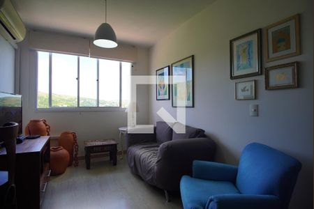Sala  de apartamento para alugar com 2 quartos, 52m² em Jardim Carvalho, Porto Alegre