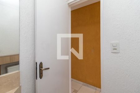 Apartamento para alugar com 60m², 2 quartos e 1 vaga Apartamento para alugar com 60m², 2 quartos e 1 vagaBanheiro 2