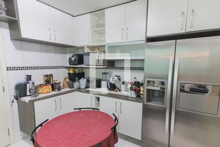 Casa à venda com 230m², 3 quartos e 4 vagasCozinha
