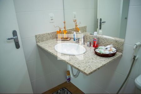 Apartamento à venda com 406m², 3 quartos e 3 vagas Apartamento à venda com 406m², 3 quartos e 3 vagasBanheiro da Suíte 3