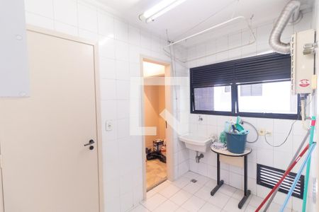 Apartamento para alugar com 100m², 3 quartos e 2 vagas Apartamento para alugar com 100m², 3 quartos e 2 vagasÁrea de Serviço