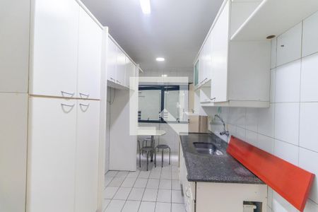 Apartamento para alugar com 100m², 3 quartos e 2 vagas Apartamento para alugar com 100m², 3 quartos e 2 vagasCozinha