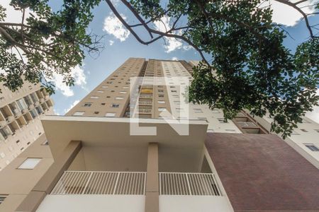 Apartamento à venda com 44m², 2 quartos e 1 vagaCondomínio - Fachada