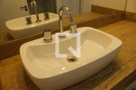 Apartamento à venda com 70m², 2 quartos e 1 vagaBanheiro