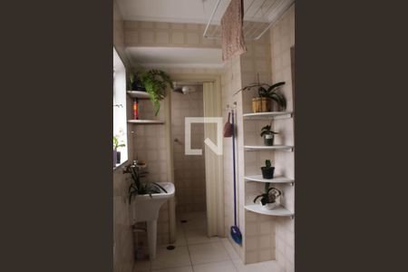 Apartamento à venda com 70m², 2 quartos e 1 vagaÁrea de Serviço