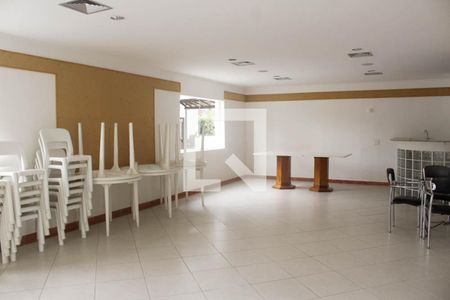 Apartamento à venda com 70m², 2 quartos e 1 vagaÁrea comum - Salão de festas