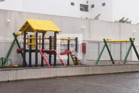 Apartamento à venda com 70m², 2 quartos e 1 vagaÁrea comum - Playground