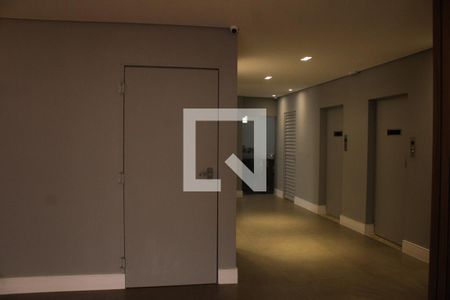 Apartamento à venda com 70m², 2 quartos e 1 vagaHall de entrada