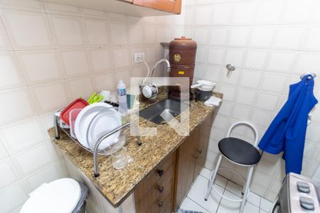 Apartamento à venda com 54m², 2 quartos e sem vaga Apartamento à venda com 54m², 2 quartos e sem vagaCozinha