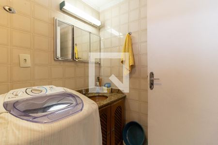 Apartamento à venda com 54m², 2 quartos e sem vaga Apartamento à venda com 54m², 2 quartos e sem vagaBanheiro