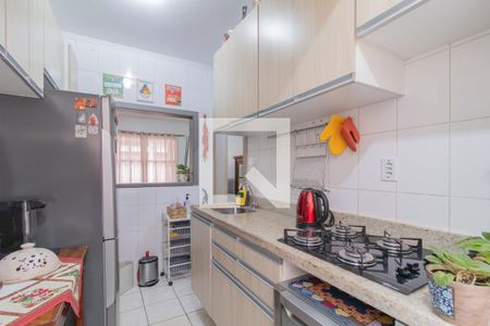 Cozinha e Área de Serviço de apartamento para alugar com 2 quartos, 43m² em Medianeira, Porto Alegre