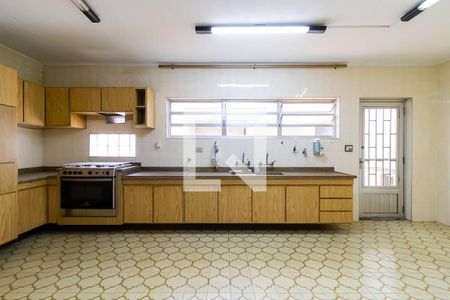 Casa à venda com 291m², 4 quartos e 3 vagasCozinha