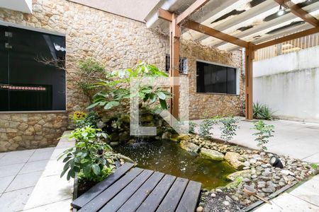 Casa à venda com 291m², 4 quartos e 3 vagasGaragem